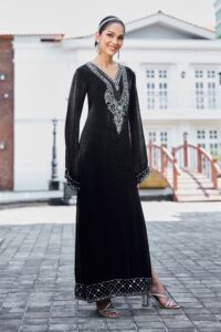 Black Pearl Embellished Kaftan