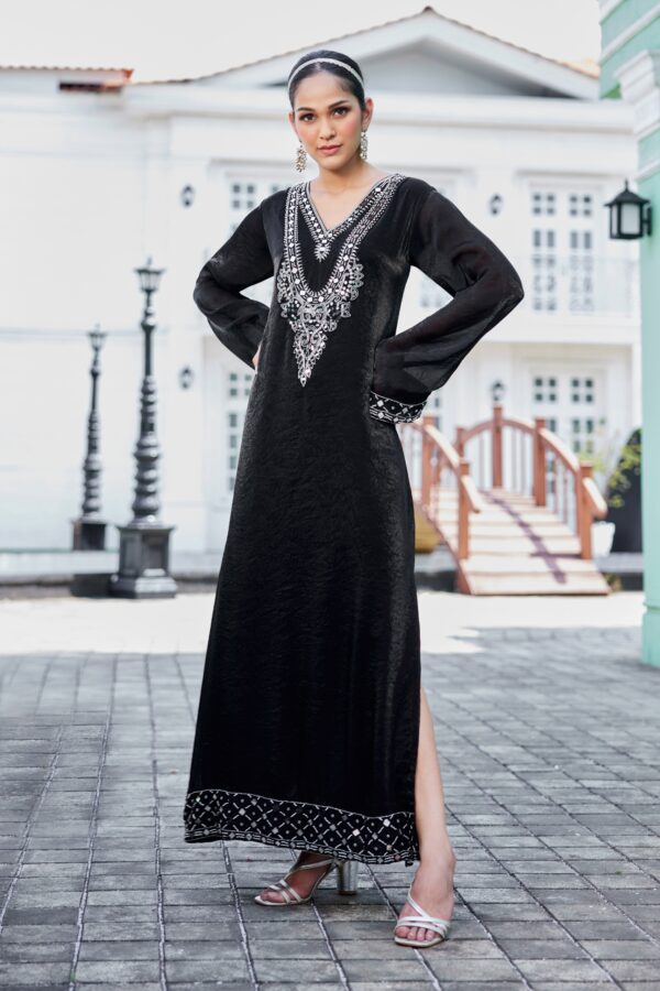 Black Pearl Embellished Kaftan